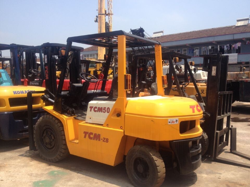 TCM TCM-FD50 Forklift